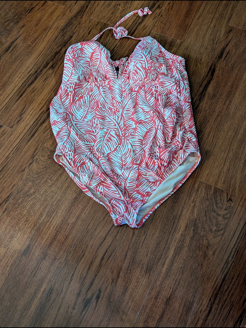 Isabel Maternity by Ingrid & Isabel Pink and White Coral Print Swimsuit-sz XXL